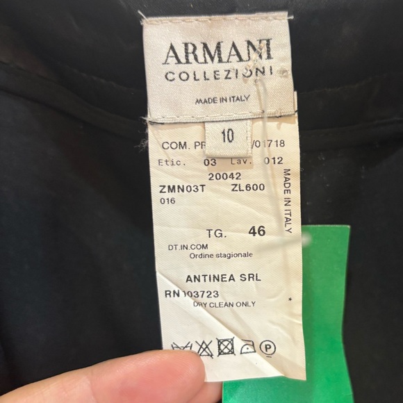 Armani Collezioni Black and Gray Textured Midi Skirt - Picture 5 of 15